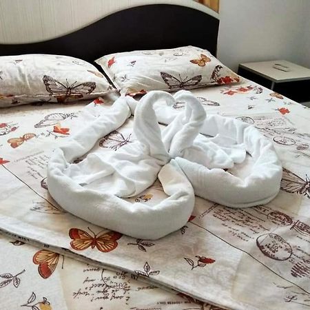Hotel Casa Eric Mila Douăzeci şi Trei Zewnętrze zdjęcie